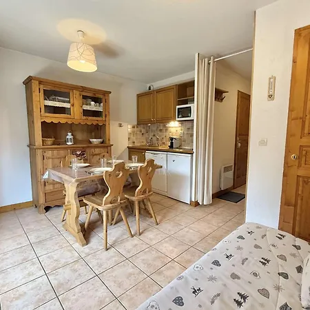 A Praz-sur-arly, Ideal Pour 4 Avec Parking, Proche Village Et Remontees - Fr-1-603-17 公寓 *